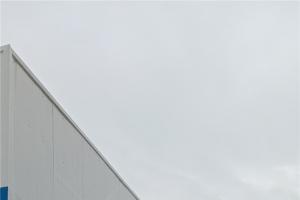 安徽立方藥業廠房彩鋼瓦翻新施工案例