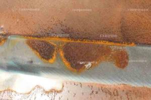 彩鋼瓦翻新噴涂好產品才能帶來好效果。