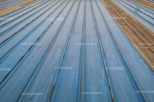 彩鋼瓦使用方便，長時間不維護(hù)，壽命就短了